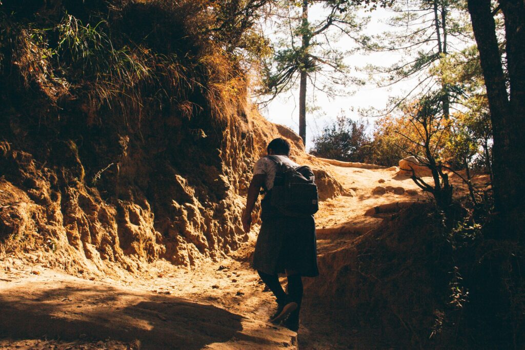 Tag 3: Trek Drukgyel Dzong - Shana (3.336m)