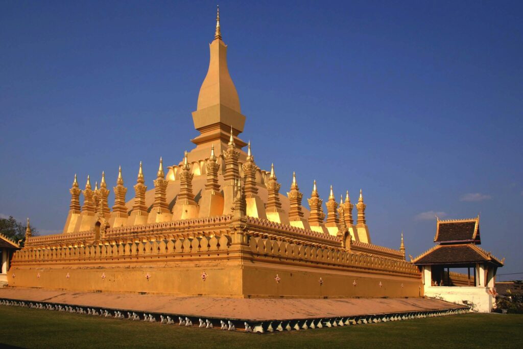 Tag 7: Vang Vieng - Vientiane