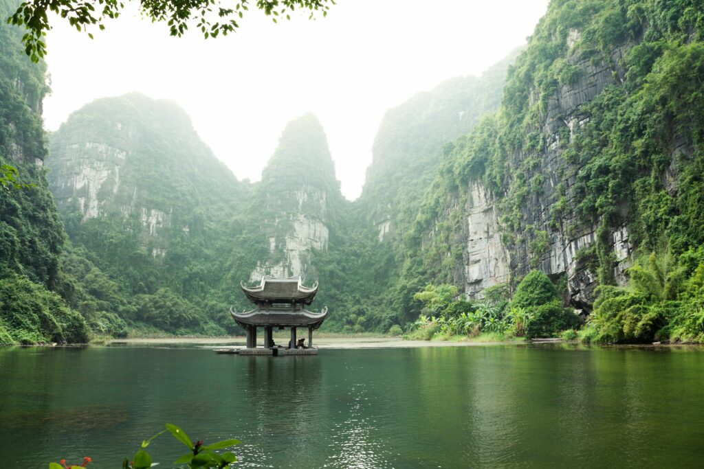 Tag 3 + 4: Trockene Halong Bucht - Ninh Binh - Cuc Phuong